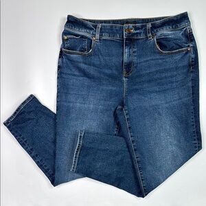 Talbots Everyday Relaxed Jeans Size 10P